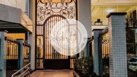 Apartment in a gated community with swimming pool