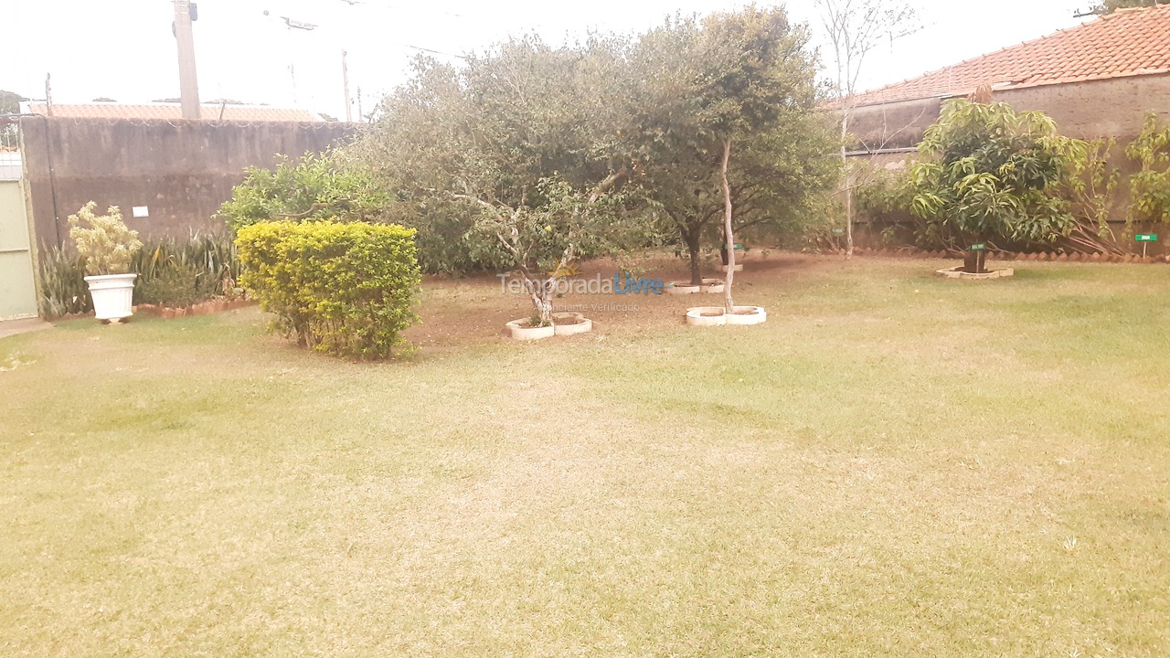 Chácara / sítio para aluguel de temporada em Rio Claro (Alto do Santana)