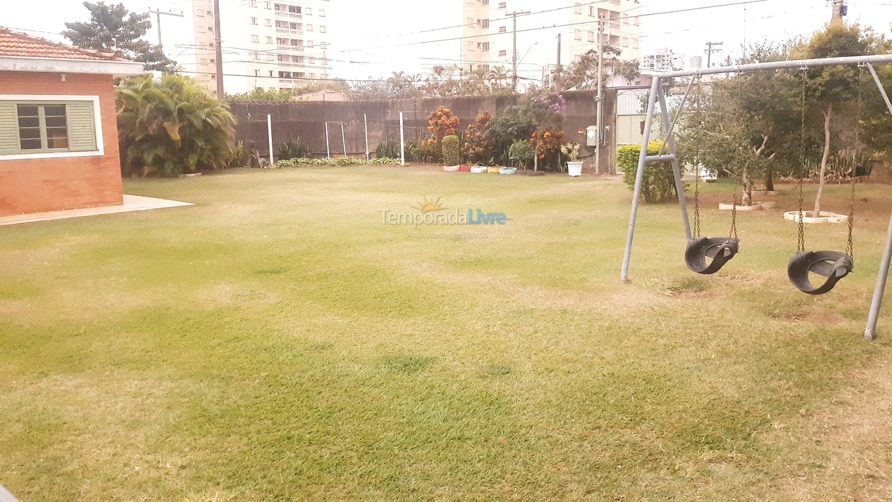 Chácara / sítio para aluguel de temporada em Rio Claro (Alto do Santana)