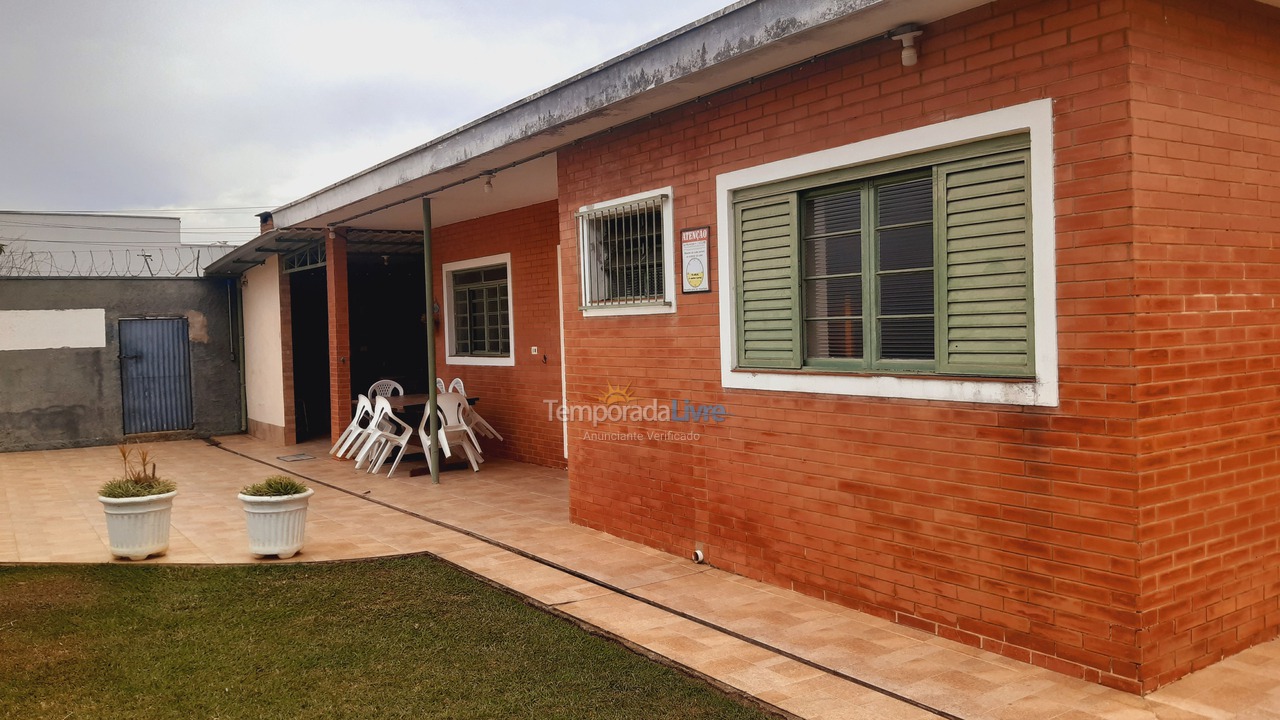 Chácara / sítio para aluguel de temporada em Rio Claro (Alto do Santana)