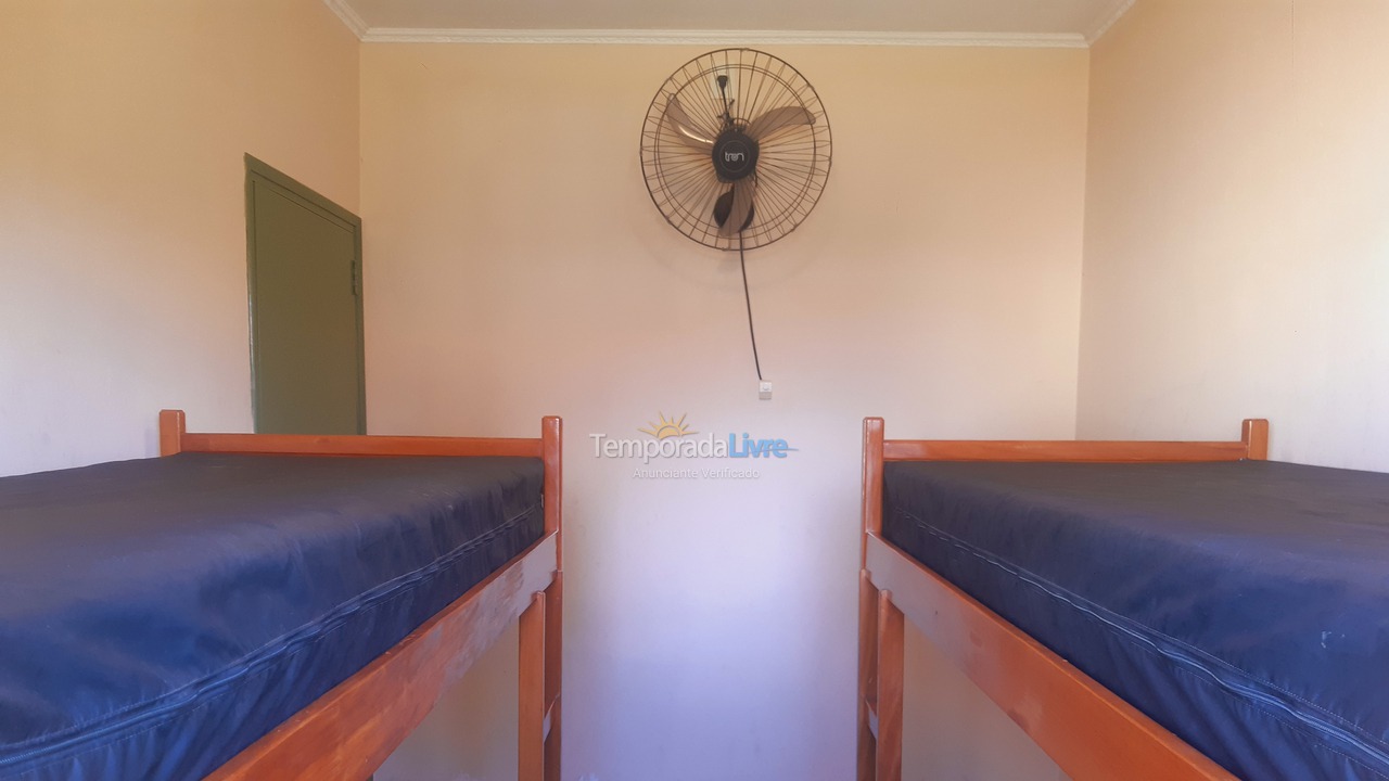 Chácara / sítio para aluguel de temporada em Rio Claro (Alto do Santana)