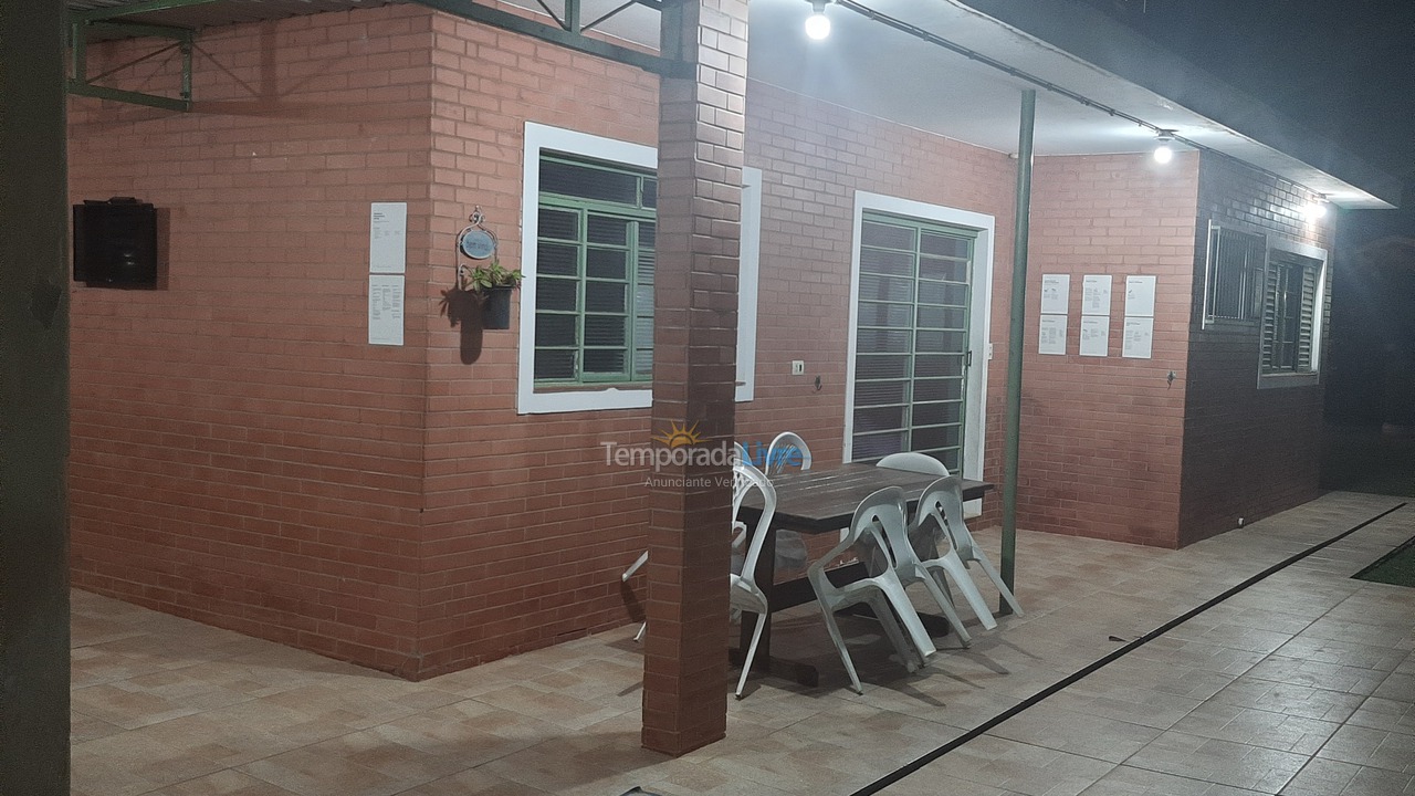 Chácara / sítio para aluguel de temporada em Rio Claro (Alto do Santana)