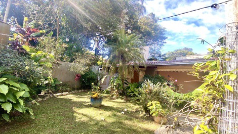 BEAUTIFUL HOUSE FOR 6 PEOPLE 200 METERS FROM THE SEA