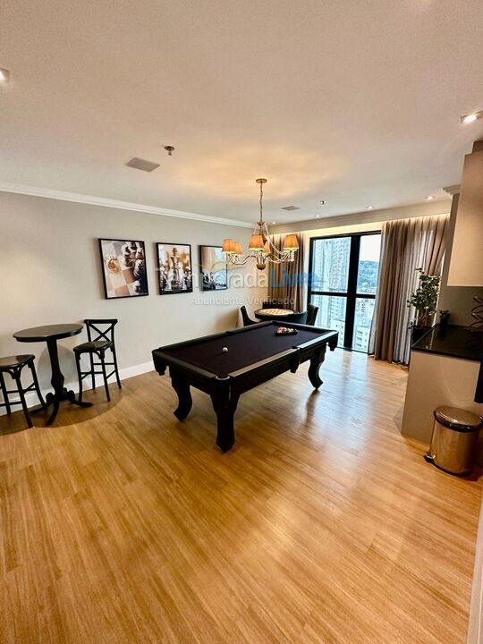 Apartamento para aluguel de temporada em Itapema (Centro)