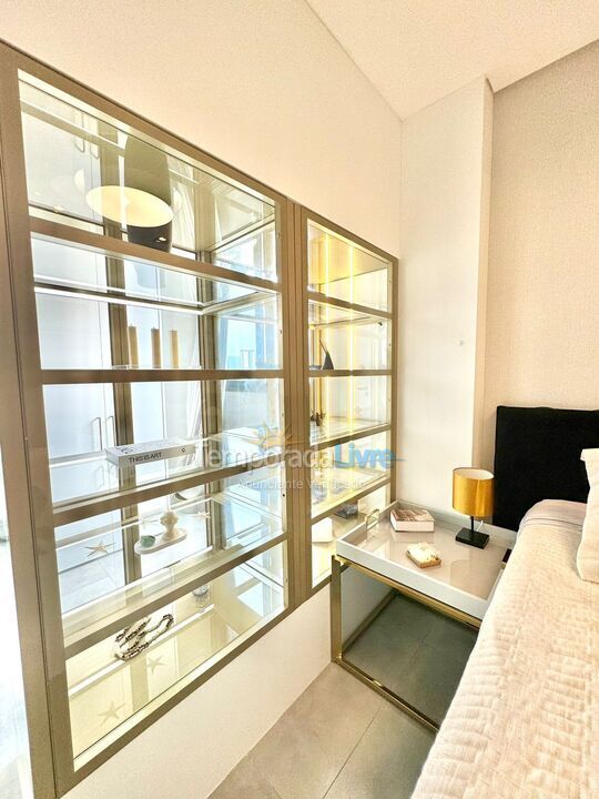 Apartamento para aluguel de temporada em Itapema (Centro)