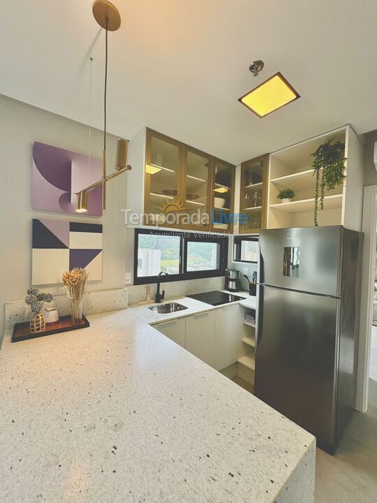 Apartamento para aluguel de temporada em Itapema (Centro)