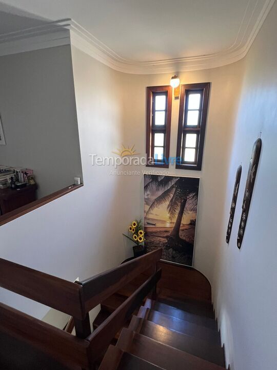 Casa para aluguel de temporada em Bombinhas (Praia de Bombas)