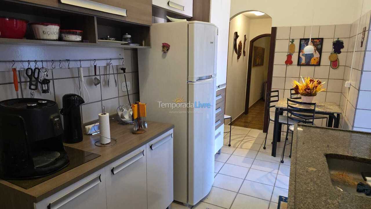 Granja para alquiler de vacaciones em Cotia (Recanto Verde)