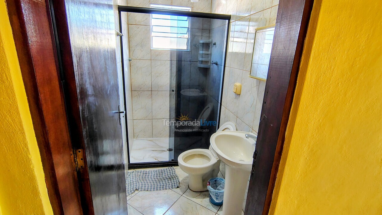 Casa para aluguel de temporada em Caraguatatuba (Martim de Sá)