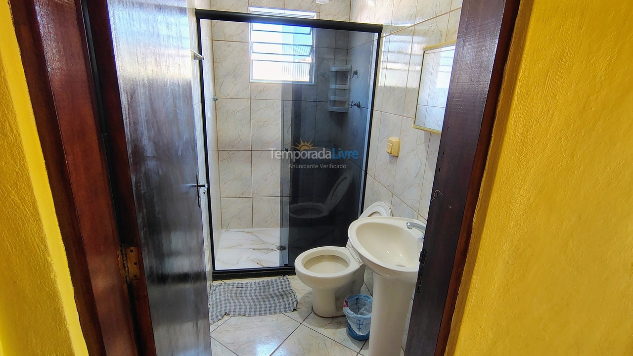 Casa para aluguel de temporada em Caraguatatuba (Martim de Sá)