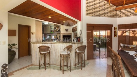 Linda casa a 50 metros da praia em Canto Grande (mar de fora)