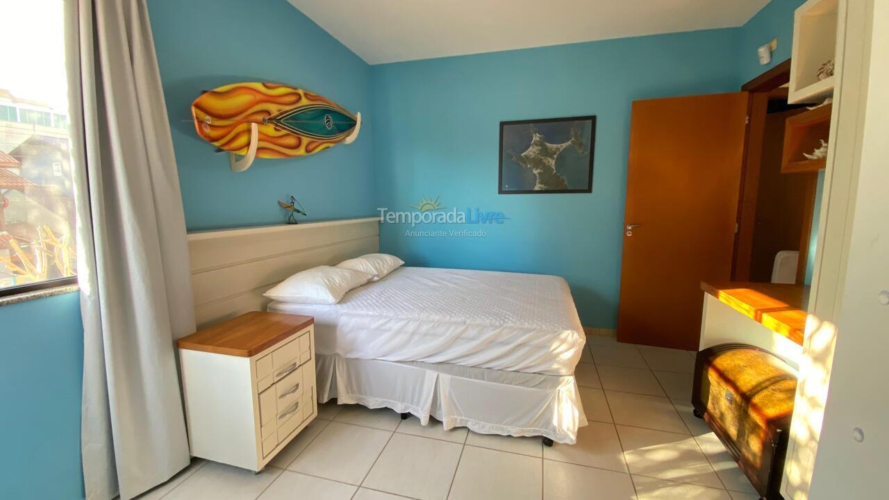 Casa para aluguel de temporada em Bombinhas (Praia de Canto Grande Mar de Fora)