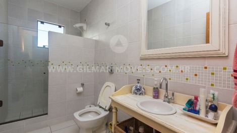 Linda casa a 50 metros da praia em Canto Grande (mar de fora)