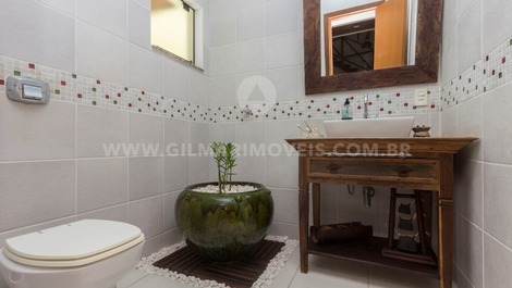 Linda casa a 50 metros da praia em Canto Grande (mar de fora)