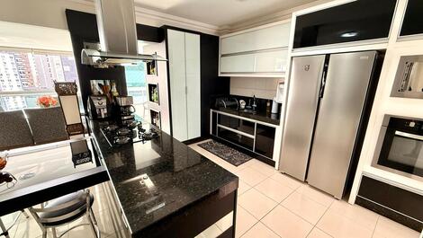 Ed. Perlas del Atlántico: 3 dormitorios / aire acondicionado / barbacoa