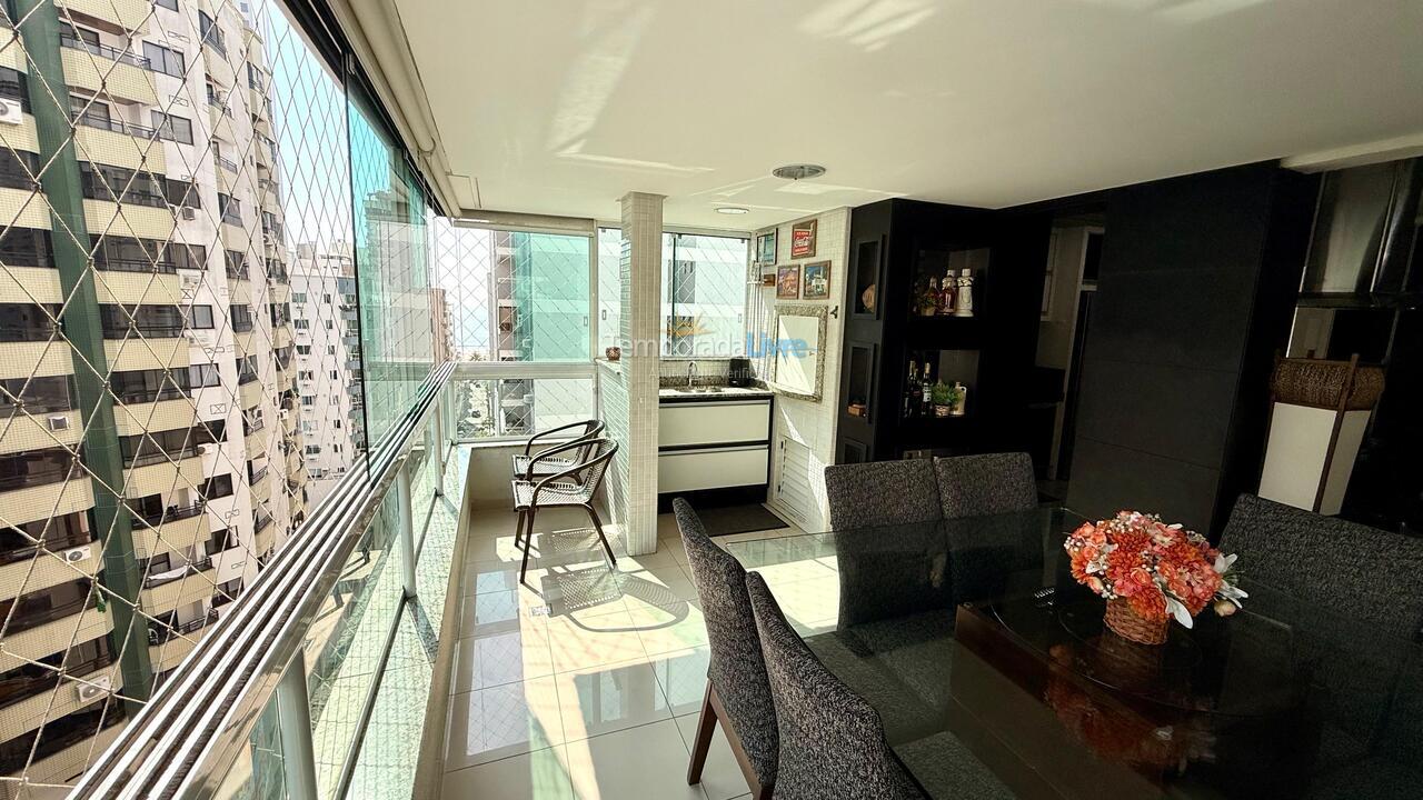 Apartamento para alquiler de vacaciones em Balneário Camboriú (Praia Central)