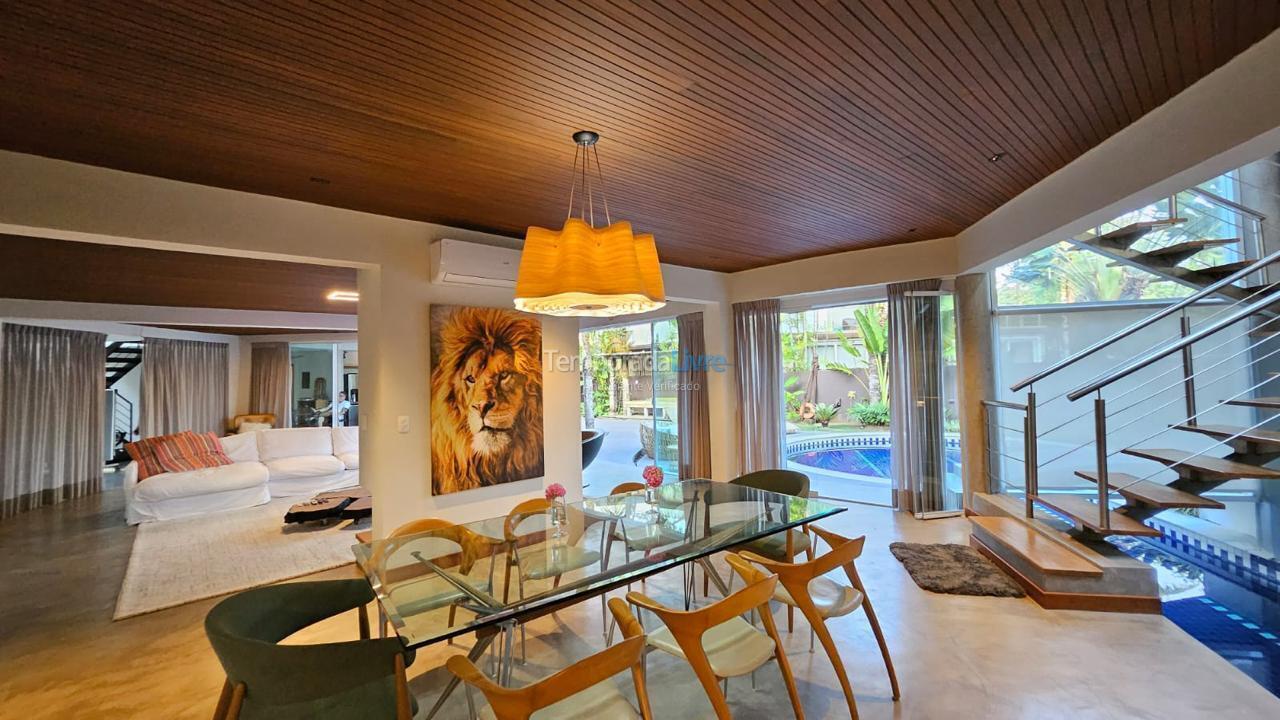 Casa para alquiler de vacaciones em São Sebastião (Boiçucanga)