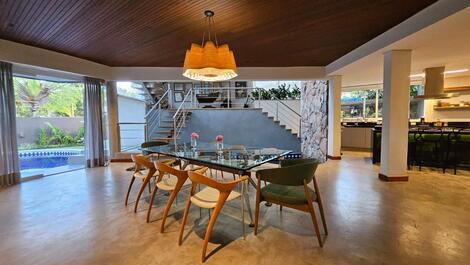 Casa de lujo en urbanización cerrada en Praia da Baleia CA0272