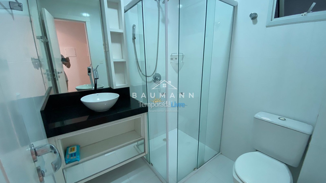 Apartamento para alquiler de vacaciones em Bombinhas (Praia de Bombas)