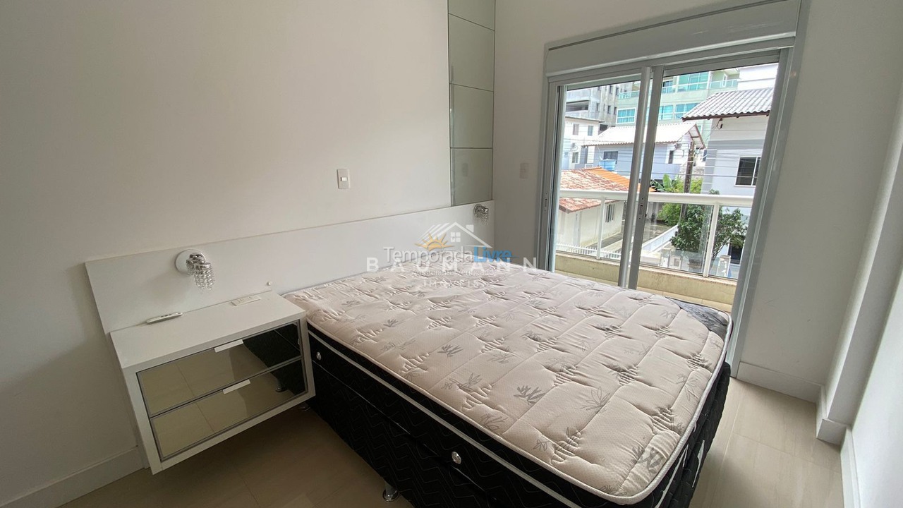 Apartamento para alquiler de vacaciones em Bombinhas (Praia de Bombas)