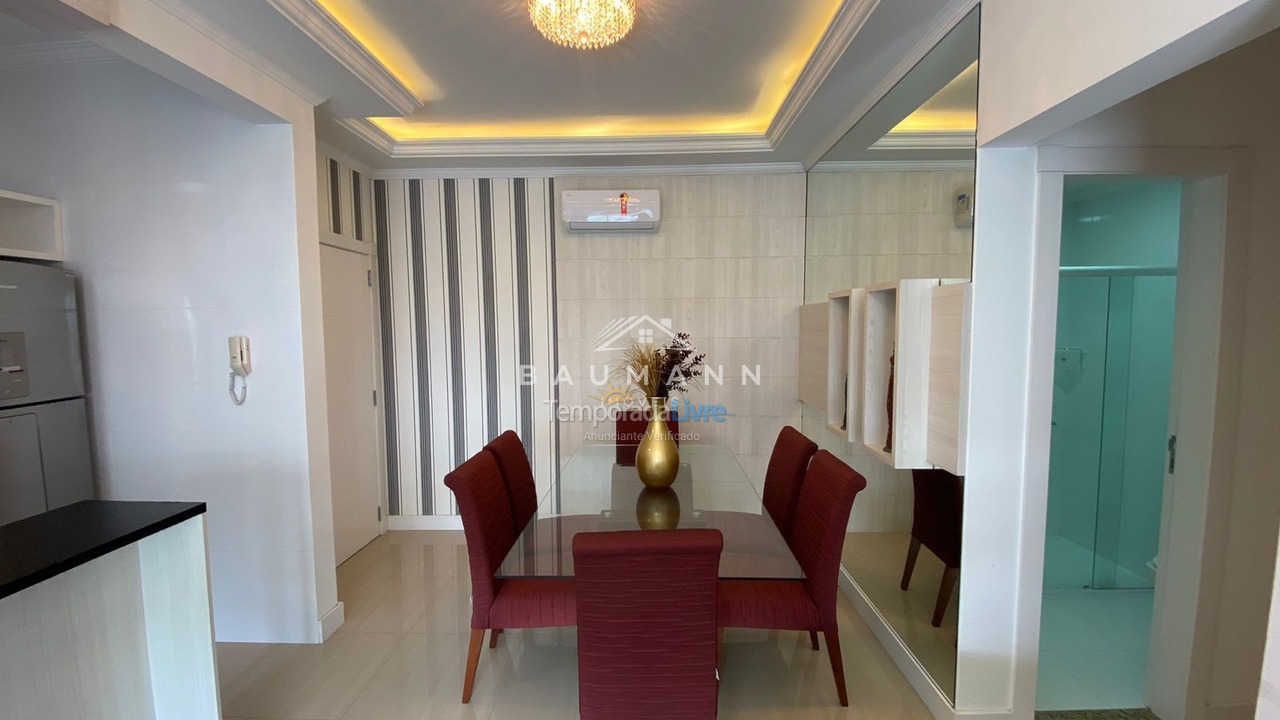 Apartamento para alquiler de vacaciones em Bombinhas (Praia de Bombas)