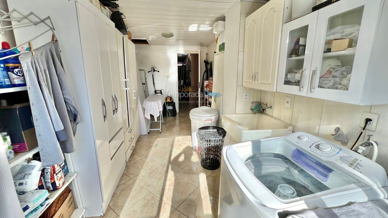 Casa para alquiler de vacaciones em Camboriú (Centro)