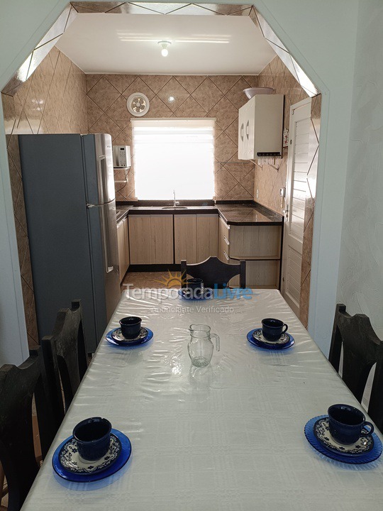 Casa para alquiler de vacaciones em São Francisco do Sul (Enseada)