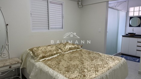 Casa 3 dormitórios para locação em Bombas