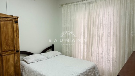 Casa 3 dormitórios para locação em Bombas