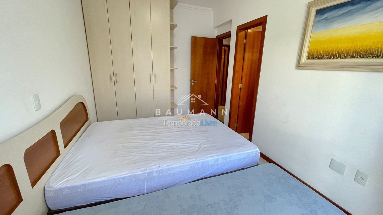 Apartamento para aluguel de temporada em Bombinhas (Praia de Bombas)