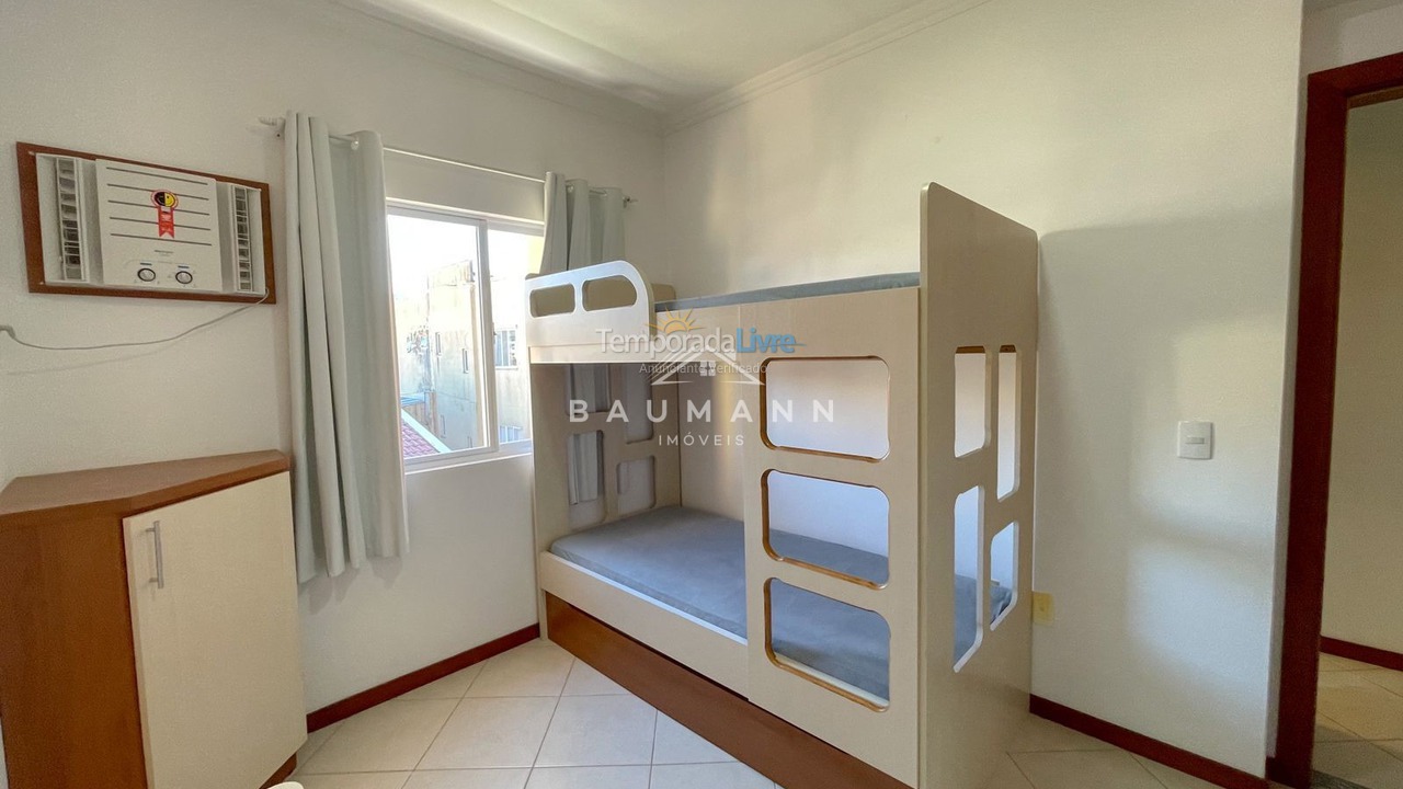 Apartamento para aluguel de temporada em Bombinhas (Praia de Bombas)