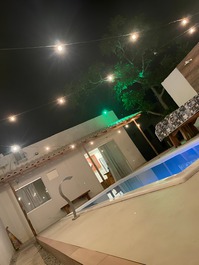 Ideal para Familias: Casa con 16 Camas, Piscina y Zona Gourmet, Playa