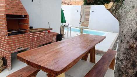 Ideal para Familias: Casa con 16 Camas, Piscina y Zona Gourmet, Playa