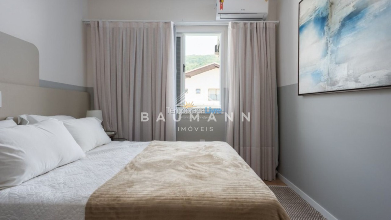 Apartamento para alquiler de vacaciones em Bombinhas (Praia de Bombas)