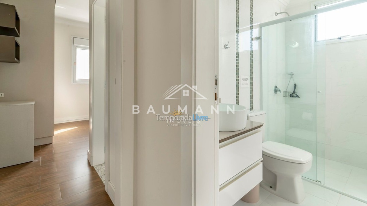 Apartamento para alquiler de vacaciones em Bombinhas (Praia de Bombas)