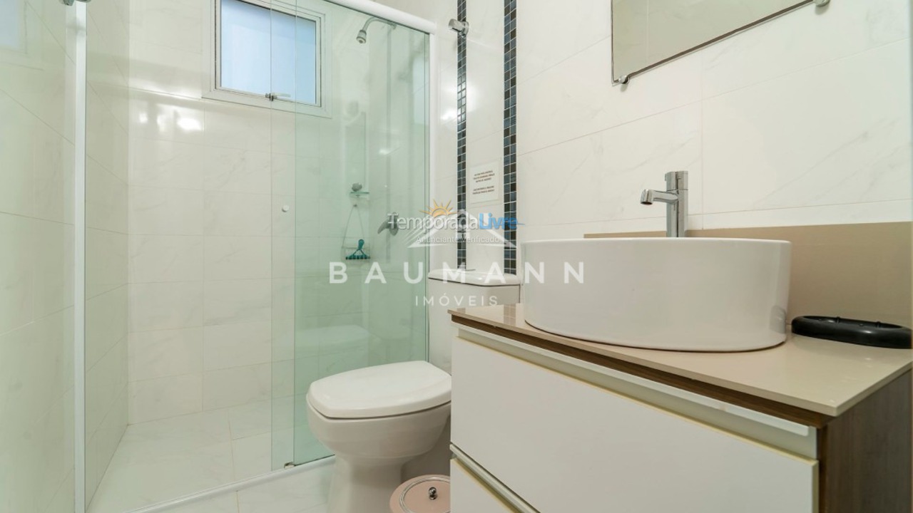 Apartamento para alquiler de vacaciones em Bombinhas (Praia de Bombas)