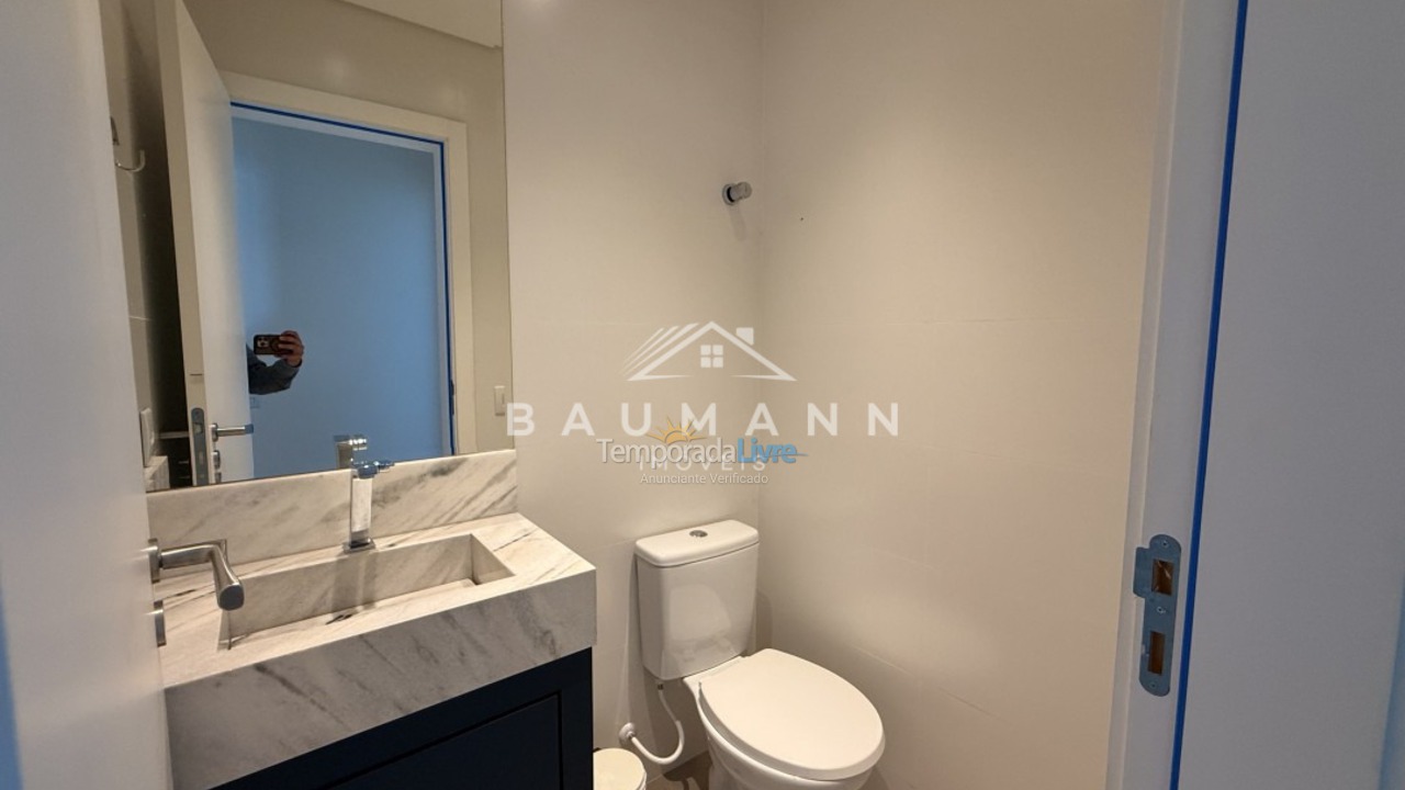 Apartment for vacation rental in Bombinhas (Praia de Bombas)