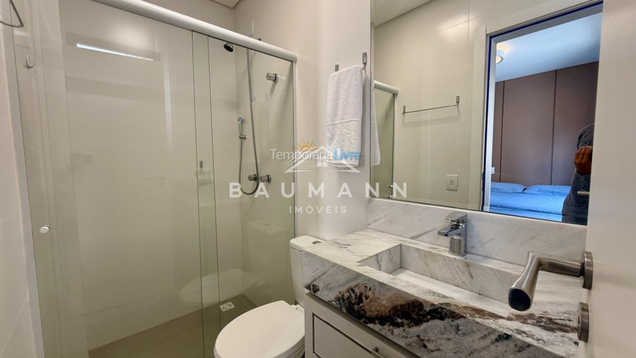 Apartment for vacation rental in Bombinhas (Praia de Bombas)