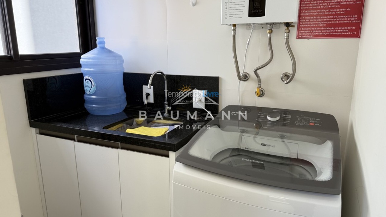 Apartment for vacation rental in Bombinhas (Praia de Bombas)