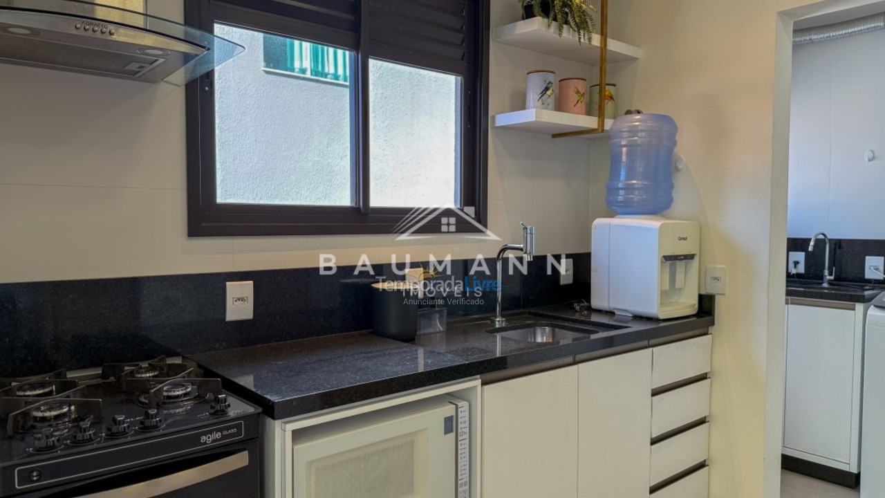 Apartment for vacation rental in Bombinhas (Praia de Bombas)