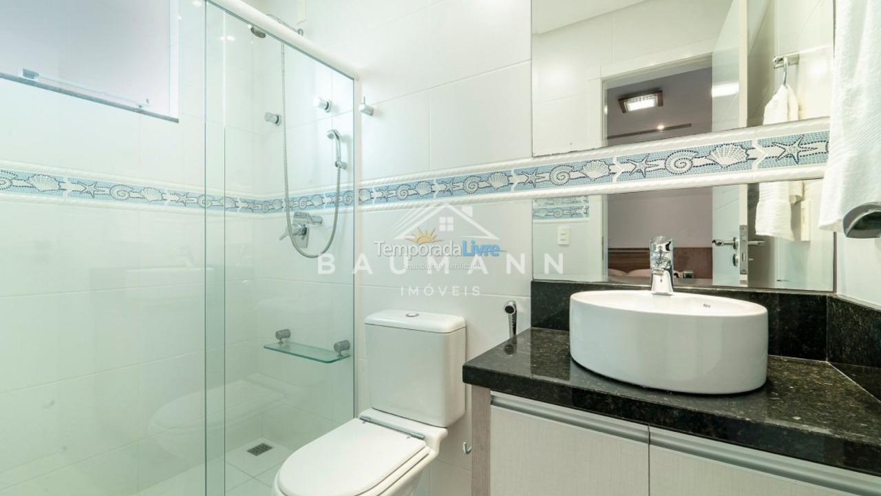 Apartamento para alquiler de vacaciones em Bombinhas (Praia de Bombas)