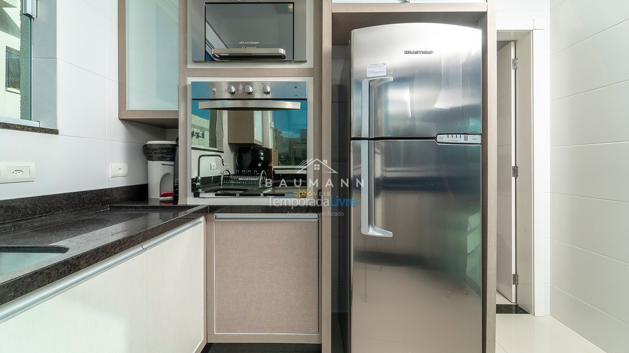 Apartamento para alquiler de vacaciones em Bombinhas (Praia de Bombas)