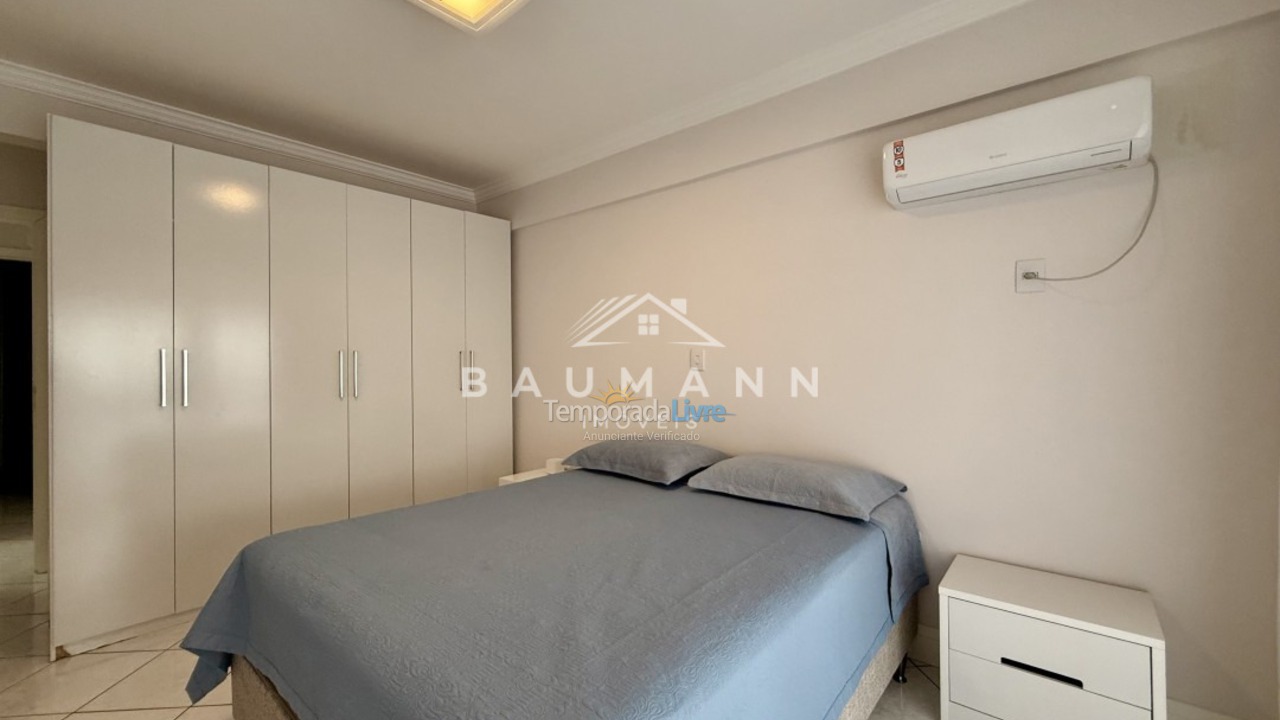 Apartamento para alquiler de vacaciones em Bombinhas (Praia de Bombas)