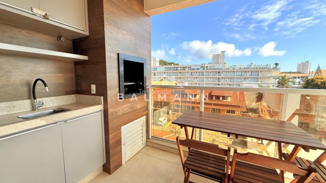 Apartment for vacation rental in Bombinhas (Praia de Bombinhas)