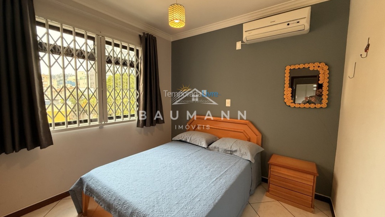 Apartamento para alquiler de vacaciones em Bombinhas (Praia de Bombas)