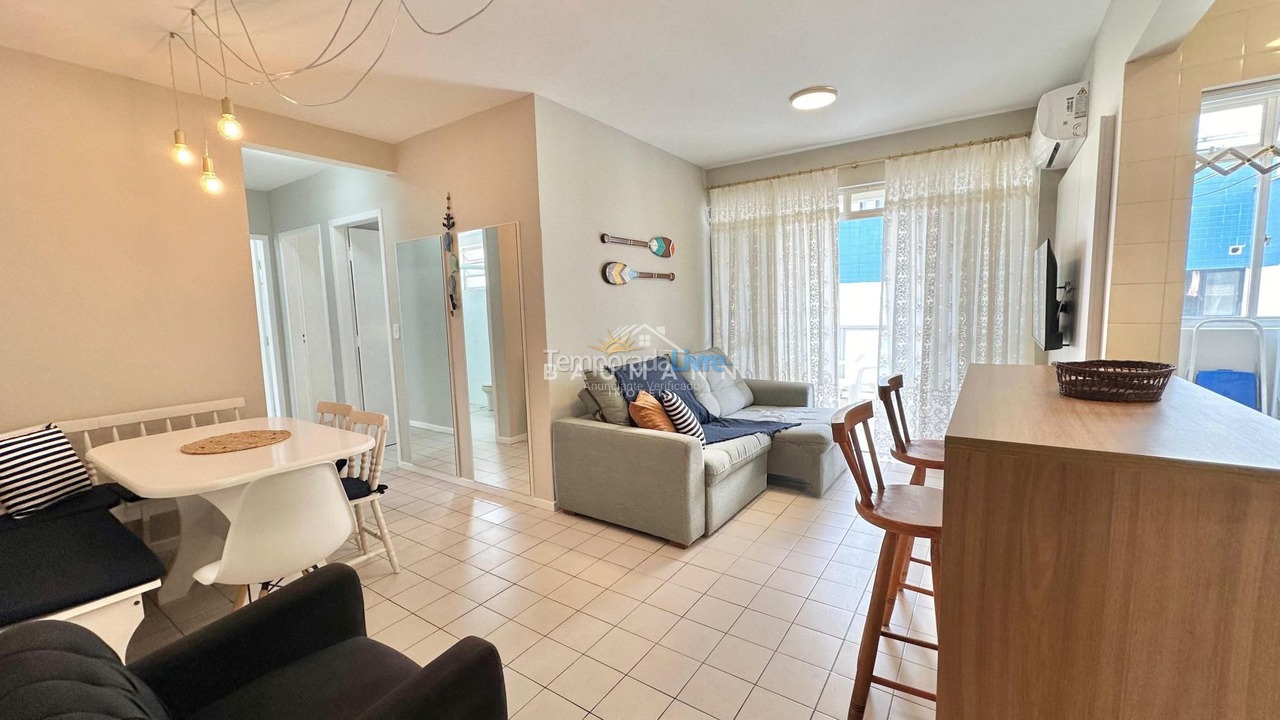 Apartment for vacation rental in Bombinhas (Praia de Bombas)