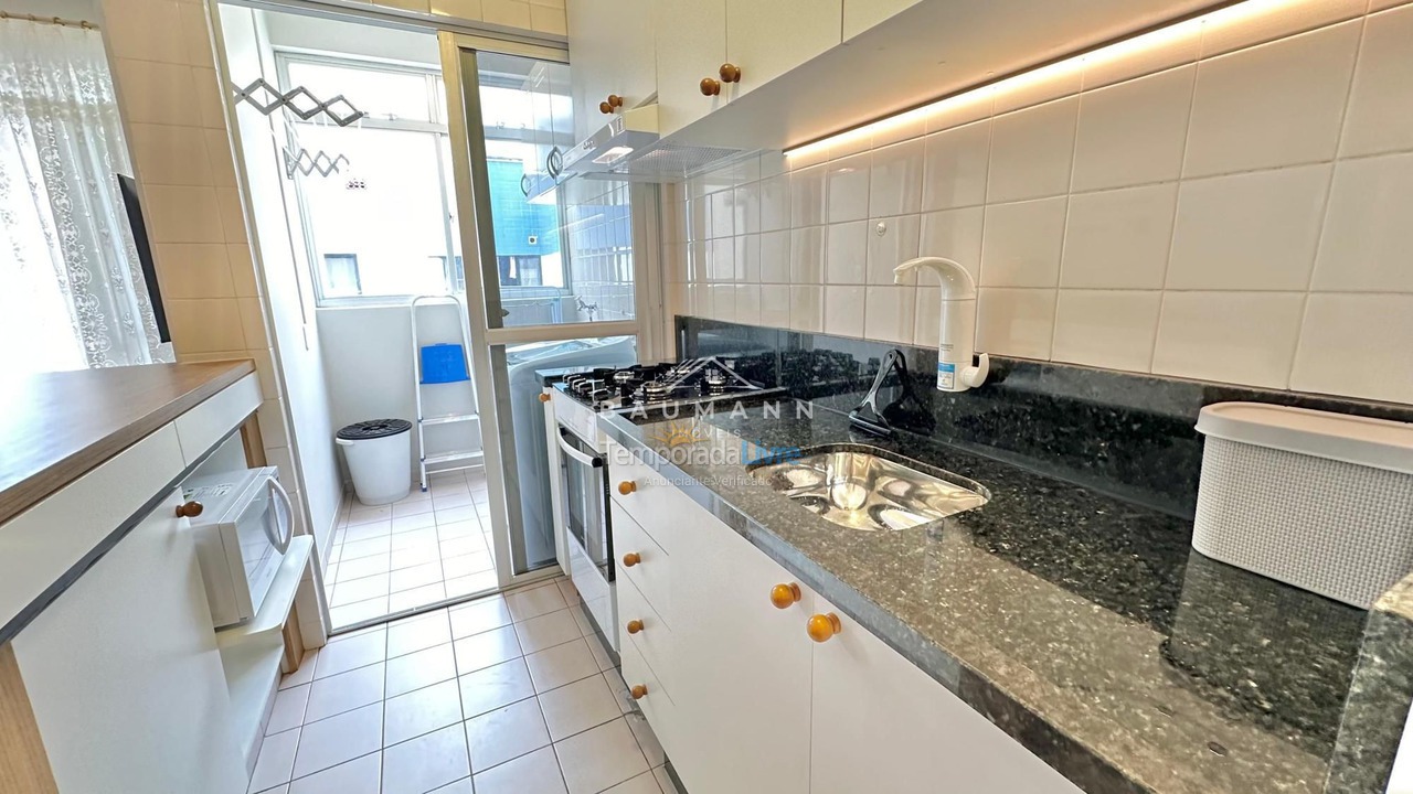 Apartment for vacation rental in Bombinhas (Praia de Bombas)