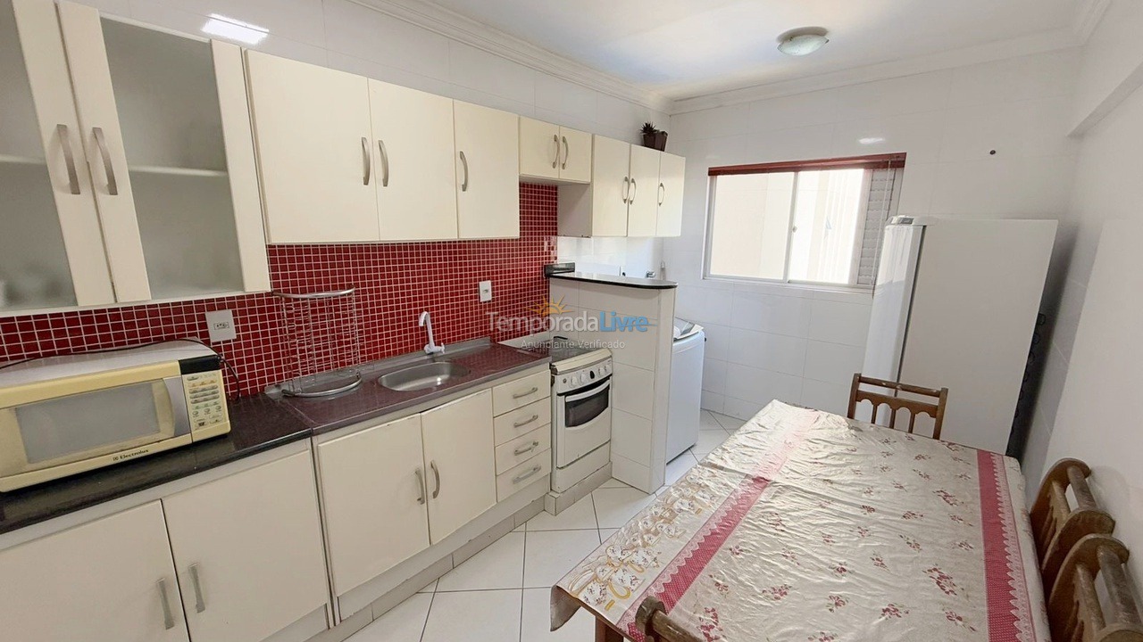 Apartamento para aluguel de temporada em Balneário Camboriú (Praia Central)