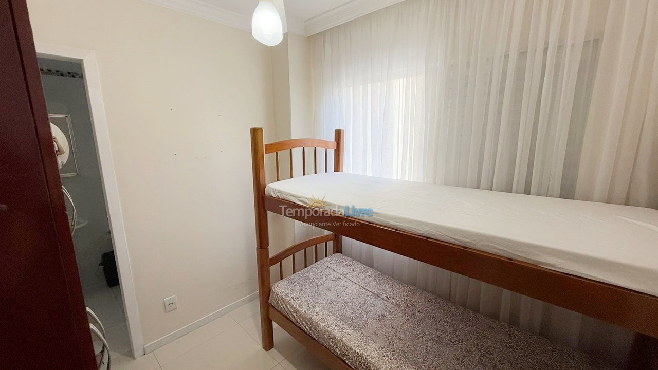 Apartamento para aluguel de temporada em Balneário Camboriú (Praia Central)