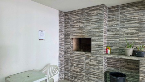 Churrasqueira coletiva, necessário agendamento